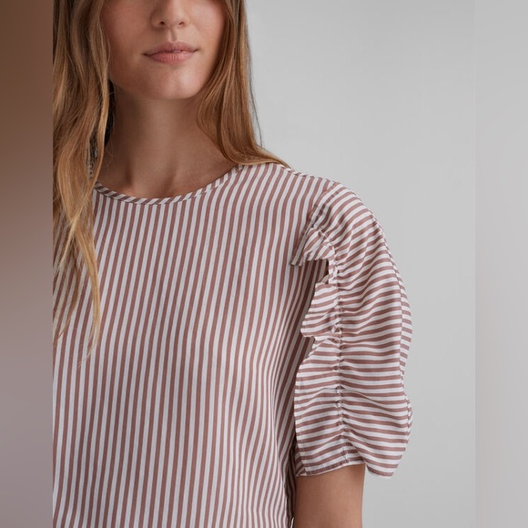 Club Monaco Cropped Ruffle Striped Top XS - Picture 3 of 5